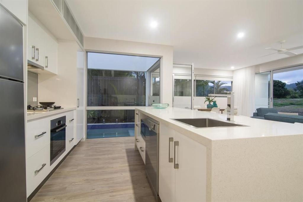 Pool Resort Port Douglas Extérieur photo