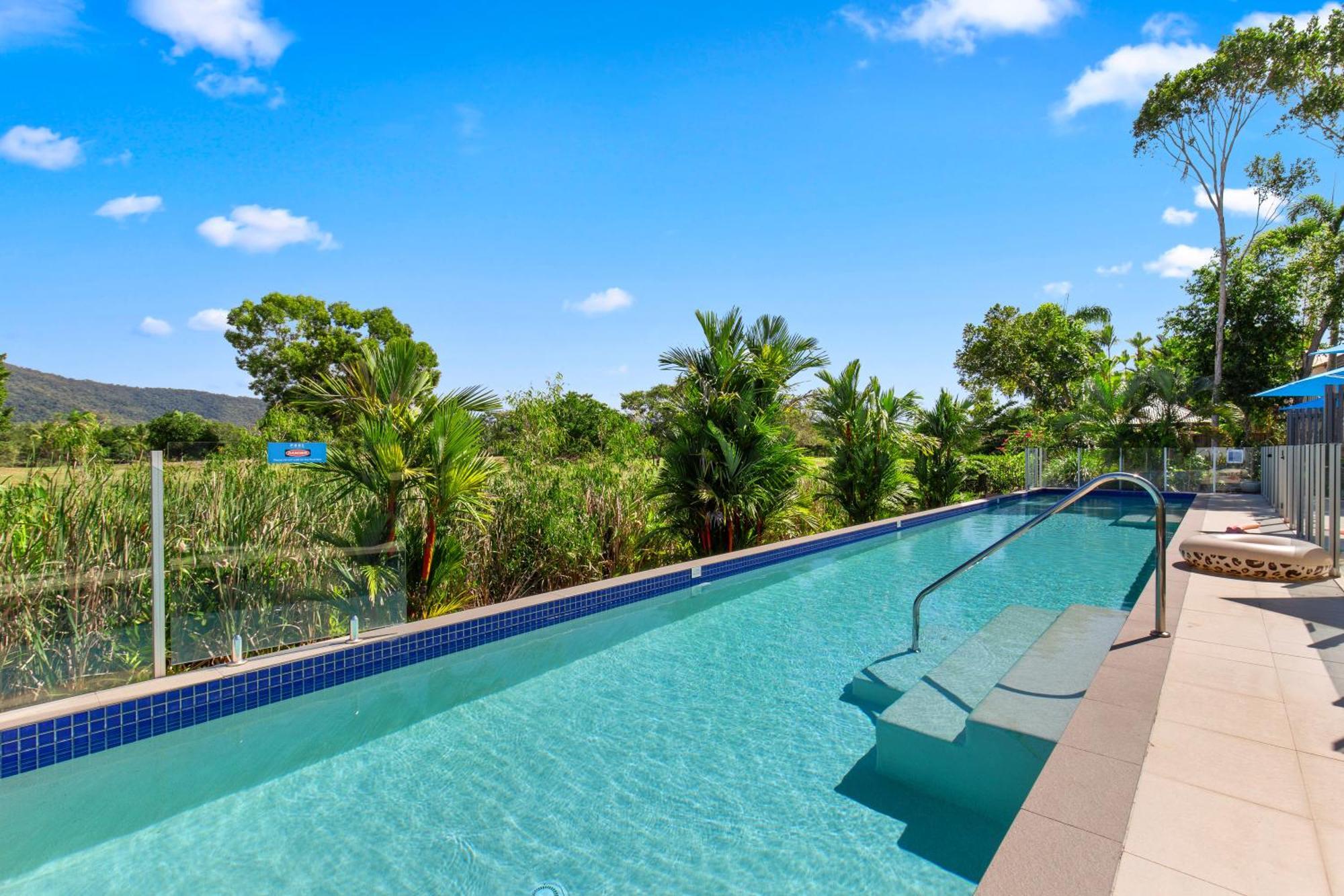 Pool Resort Port Douglas Extérieur photo